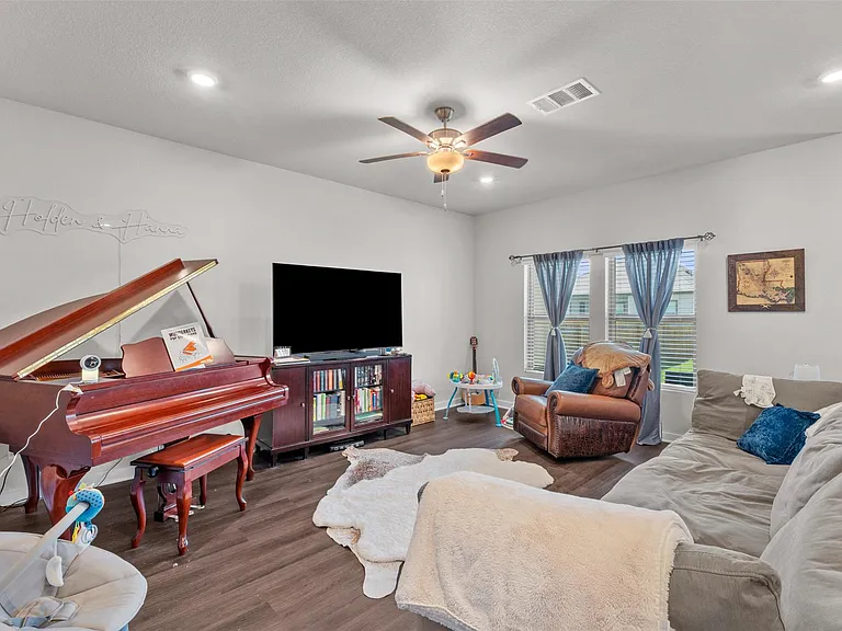 236 Lazy Lizzy Rd — Photo 11