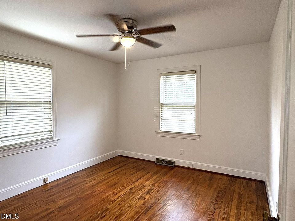1st image of 107 Grace St