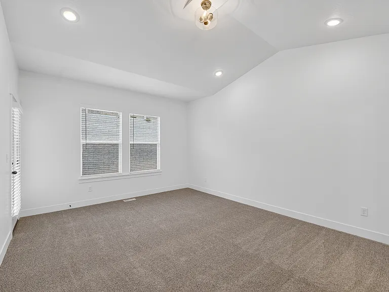 4709 S Heartwood Rd — Photo 11