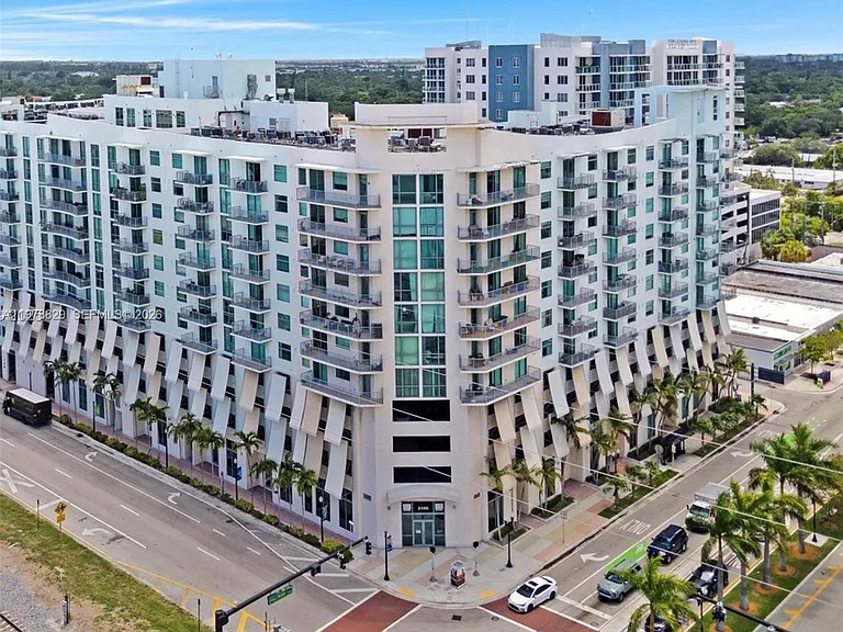 140 S Dixie Hwy #719 — Photo 3