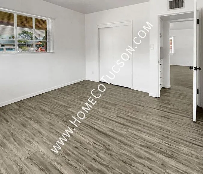 833 W Jacinto St — Photo 32