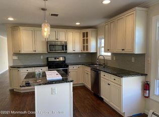 7 Roman St, Toms River, NJ 08757