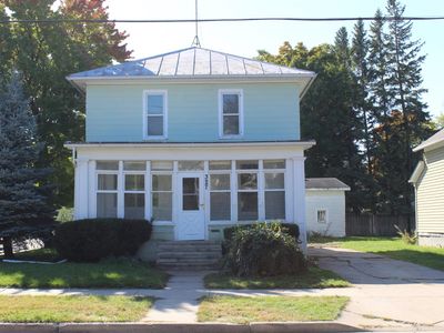 327 W Commercial St, Appleton, WI, 54911