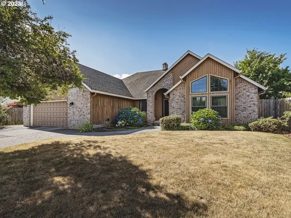 2007 NW 111th St, Vancouver, WA 98685