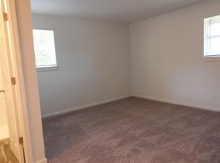 4063 Warwick Blvd APT 6, Kansas City, MO 64111