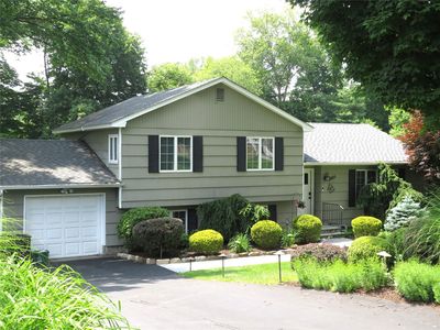 2485 Pine Grove Court, Yorktown Heights, NY, 10598