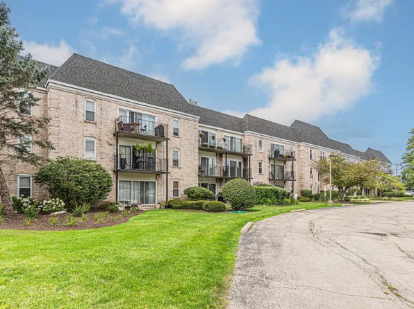 5001 Carriageway Dr #A-206, Rolling Meadows, IL 60008