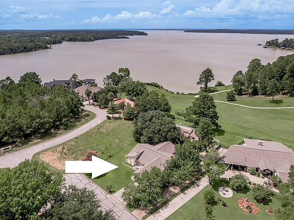 2nd image of 22516 Pebble Beach Way
