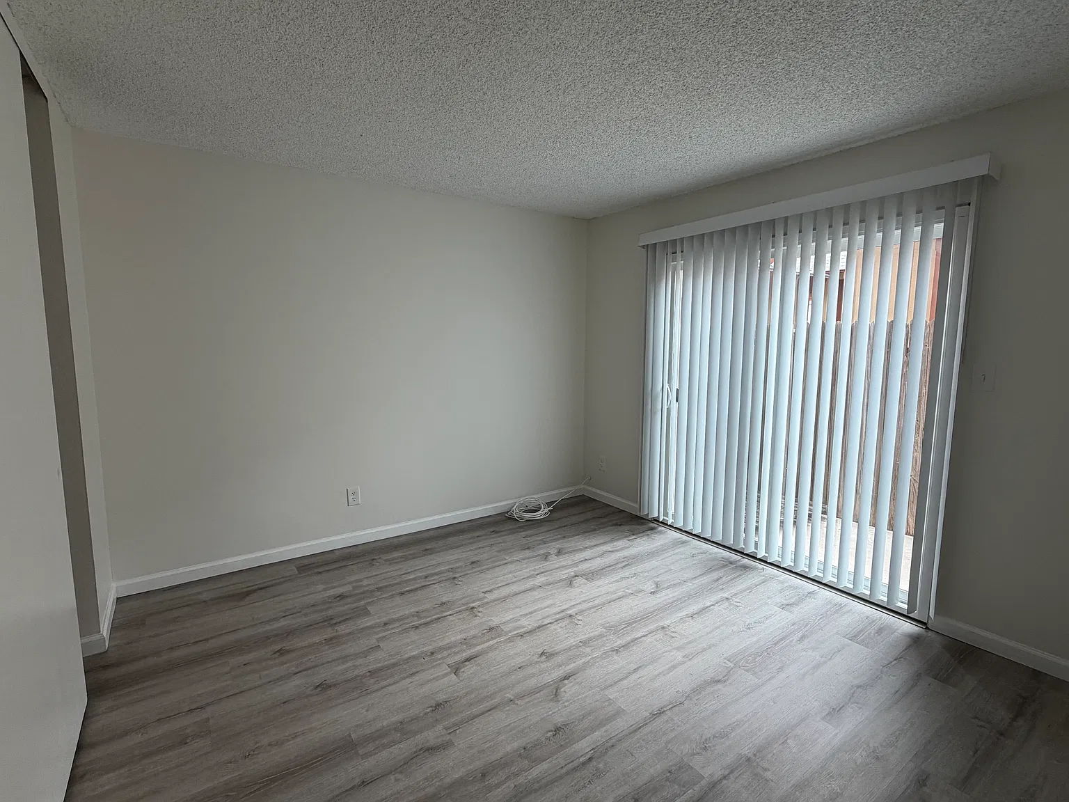 1 bed, 650 sqft, $2,100 — Photo 4