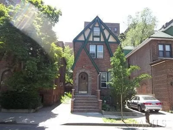 3964 Orloff Ave, Bronx, NY 10463
