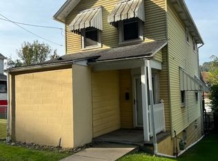 346 9th Ave, New Brighton, PA