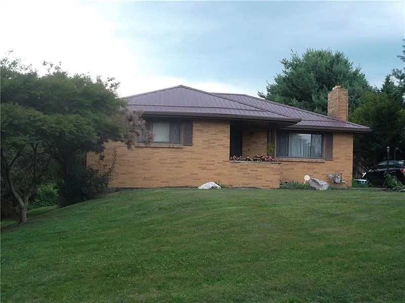 4121 James Dr photo 1