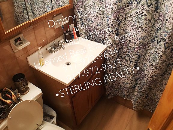 3rd image of 3183 30th St APT 3R