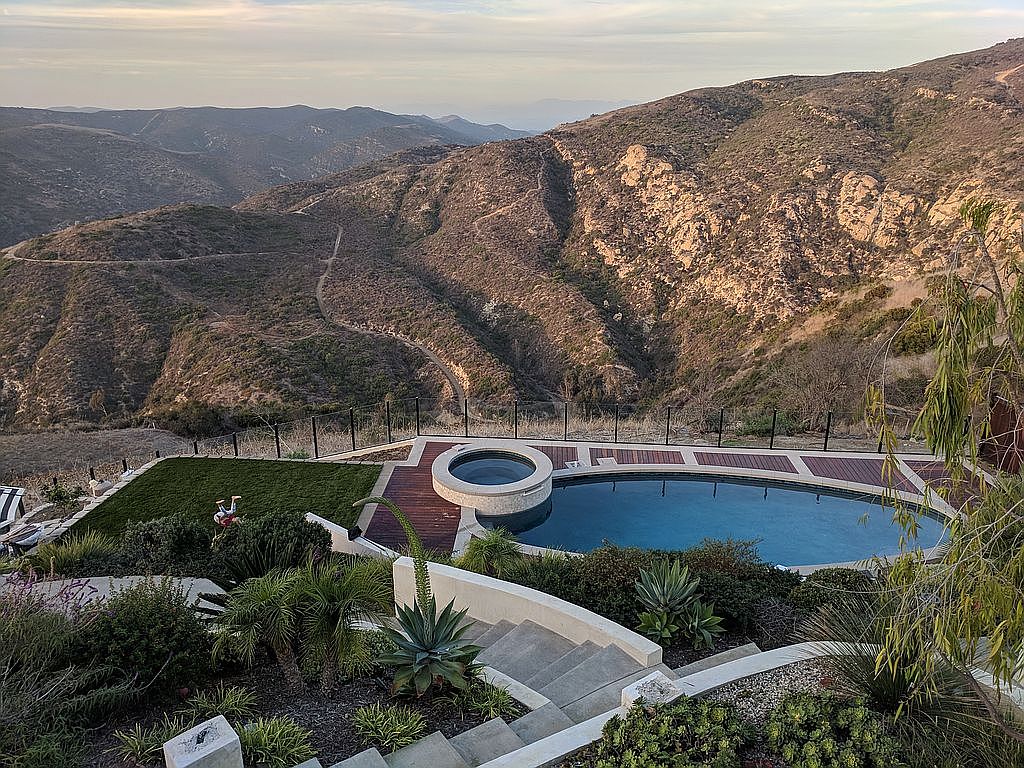 1581 Skyline Dr, Laguna Beach, CA 92651 Zillow