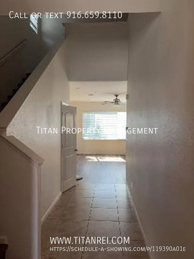 4 bed, 2.5 bath, 1800 sqft, $2,699 — Photo 4