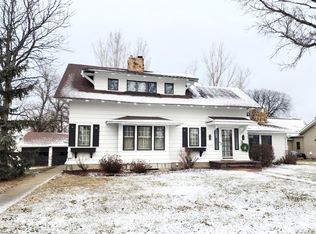 317 E 2nd St, Miller, SD 57362