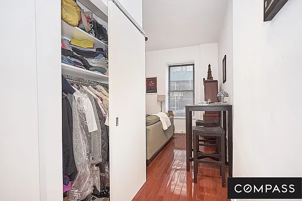 Rented by Compass | media 14