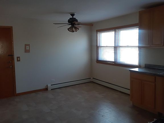 5th image of 5107 N Kenton Ave APT 1