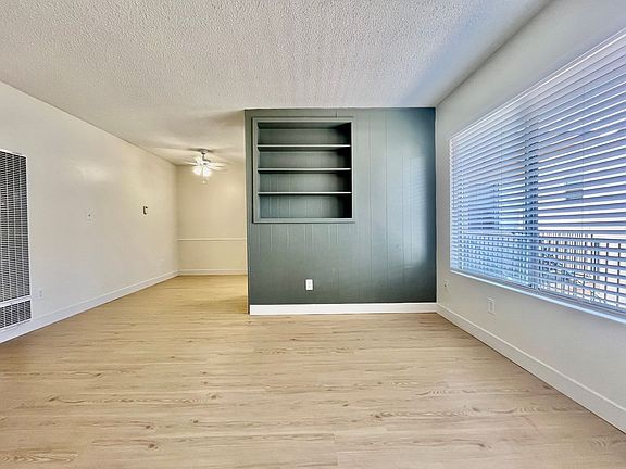 3rd image of 4275 35th St APT 6