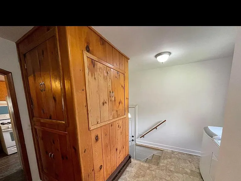 1810 Ryan Ave — Photo 15