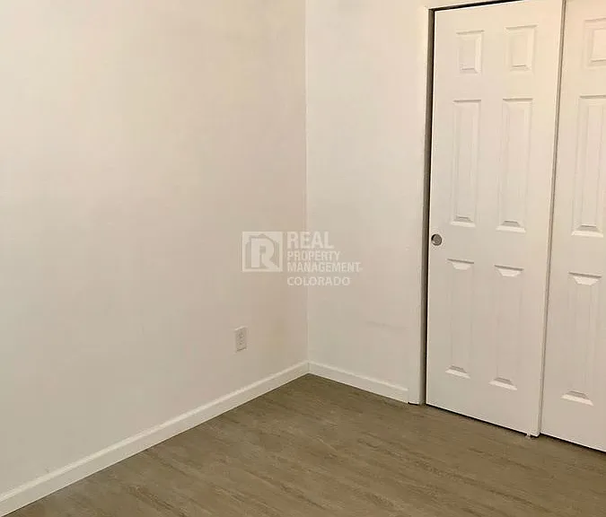 13626 E 13th Pl — Photo 15