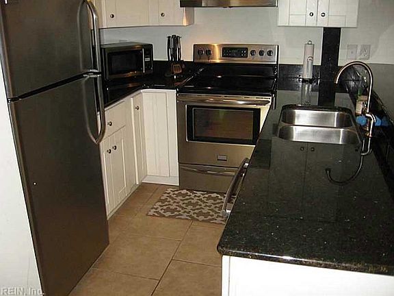 3rd image of 1728 Baltic Ave