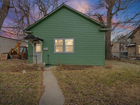 2nd image of 914 State St