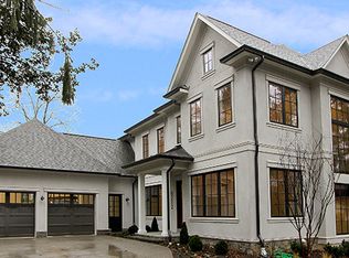 8212 Caraway St, Cabin John, MD 20818