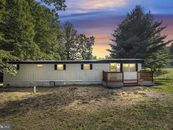 247 Whiskey Springs Rd, Dillsburg, PA 17019