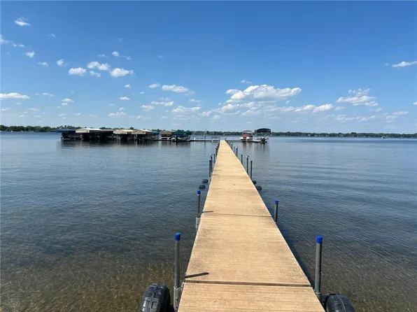 855 8th Ave SE, Forest Lake, MN 55025