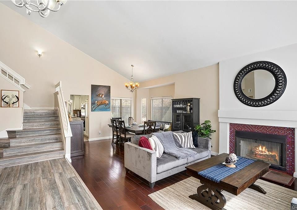 1941 GEORGETOWN DR, CORONA - JUST SOLD IN 1 WEEK!