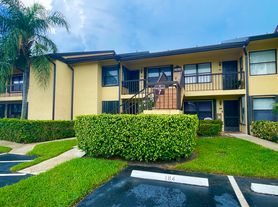 4698 Lucerne Lakes Blvd E, Lake Worth, FL