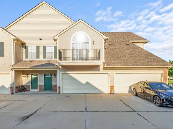 7869 Ambassador Dr, Shelby Township, MI 48316
