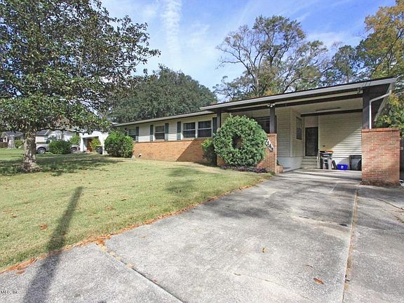 2nd image of 7143 S Hanson Dr