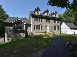 47 Badger Farm Rd, Wilton, NH 03086