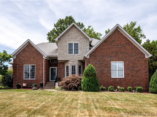2309 Plum Woods Drive, Sellersburg, IN 47172