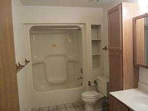 A140YTK Bath