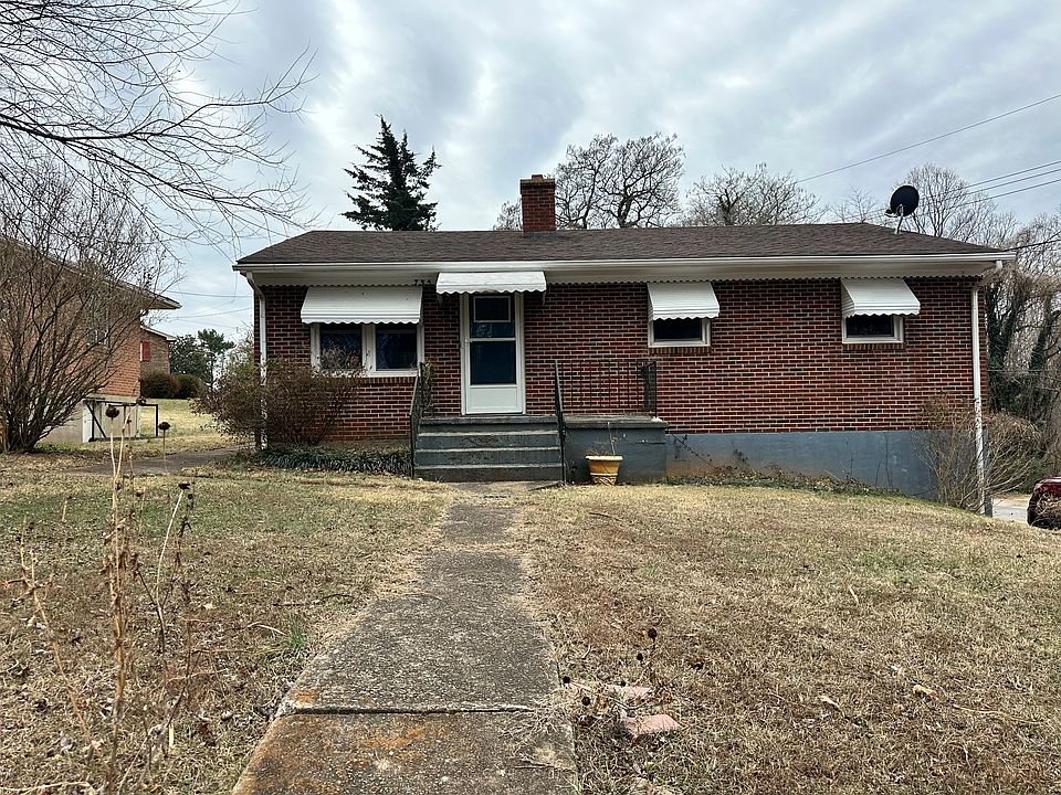 1st image of 735 Smith St