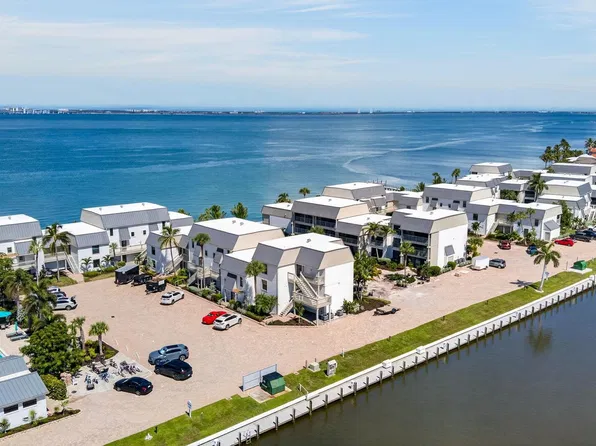 760 Sextant Dr Unit 811, Sanibel, FL 33957