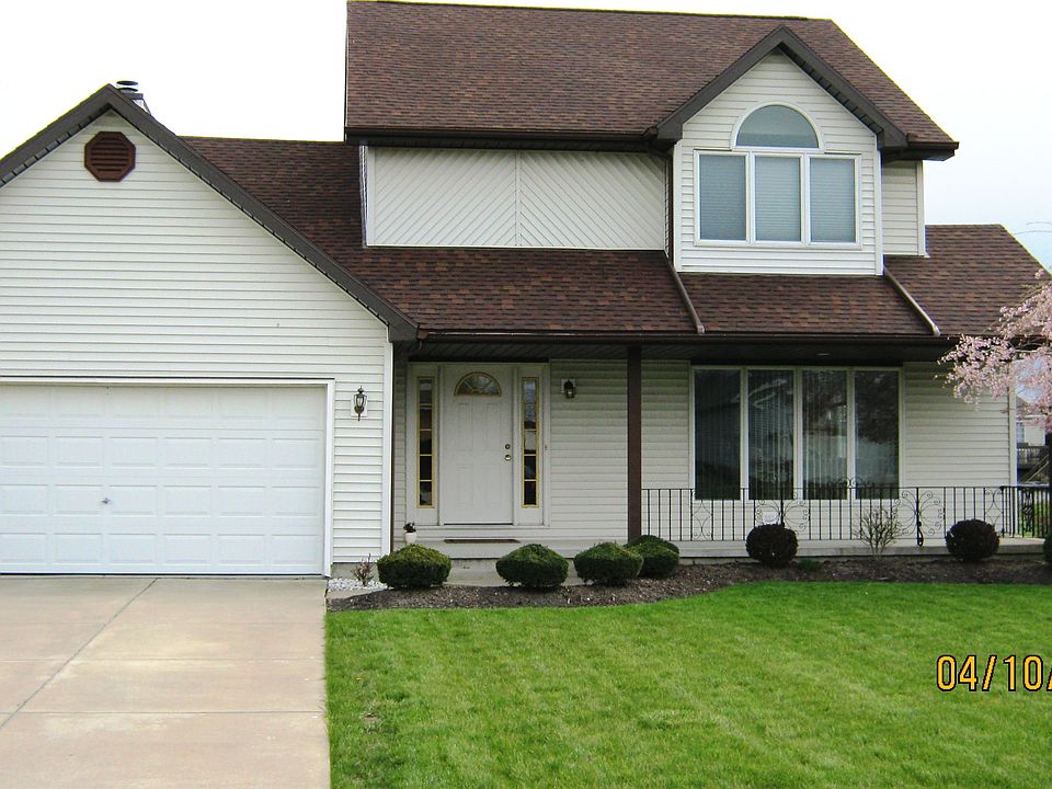 1st image of 8125 Cherry Ln