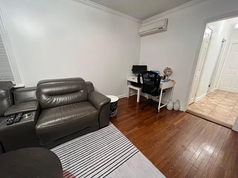 11 Beverly Pl #1 — Photo 11