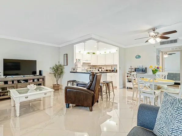 350 Tuscany G, Delray Beach, FL 33446