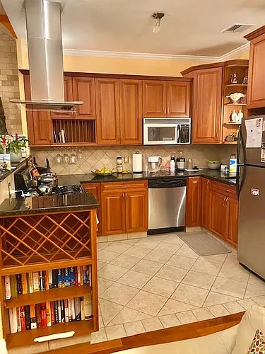 102 Boston St #3C Photo 1