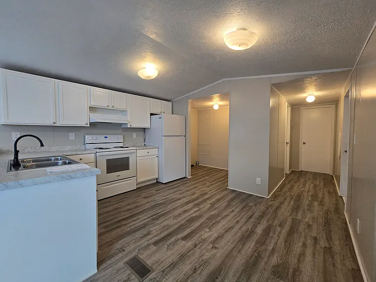 129 Dove Dr — Photo 7