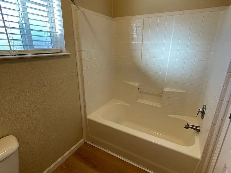 2335 Jacobsen Ln — Photo 11