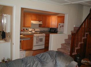 7 Crown Rd, Somerset, NJ 08873