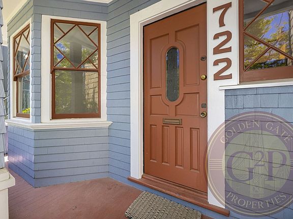 5th image of 722 Wisconsin St