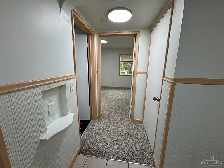 1589 Summit Rd #2 — Photo 6