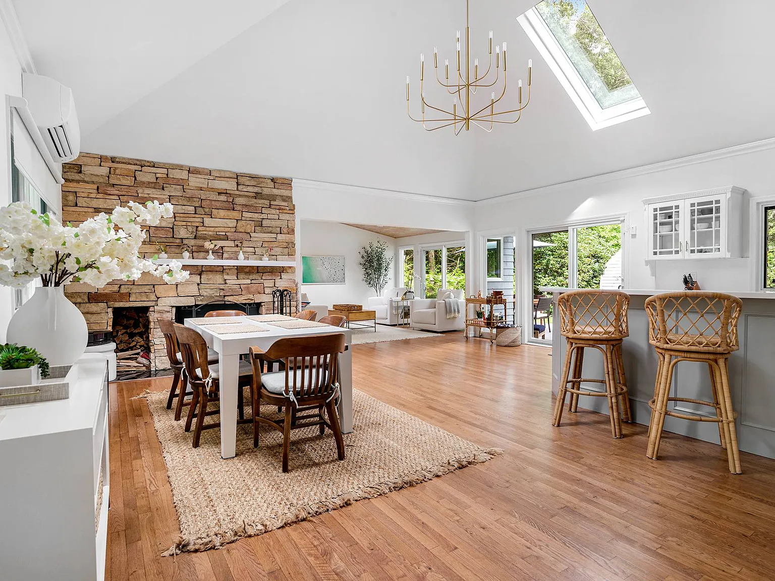 Stylish Beach House in Wainscot — Photo 4