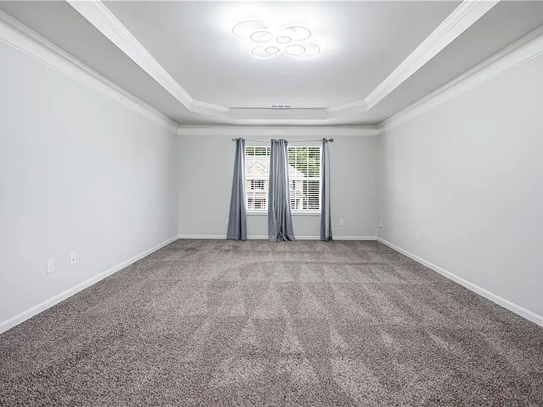 2053 Hamilton Lake Pkwy — Photo 32